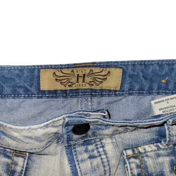 Hint Jeans Mini Skirt.        Size 5 - Picture 2 of 9